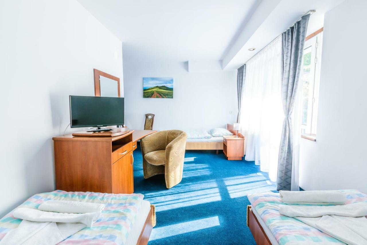 Osrodek Wypoczynkowy Tarnica Bed and Breakfast Solina  Eksteriør billede